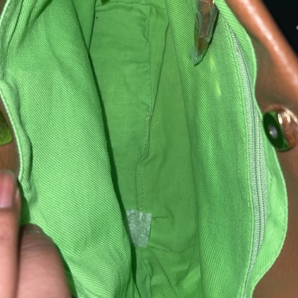 New Liz Claiborne purse… - Picture 4 of 5